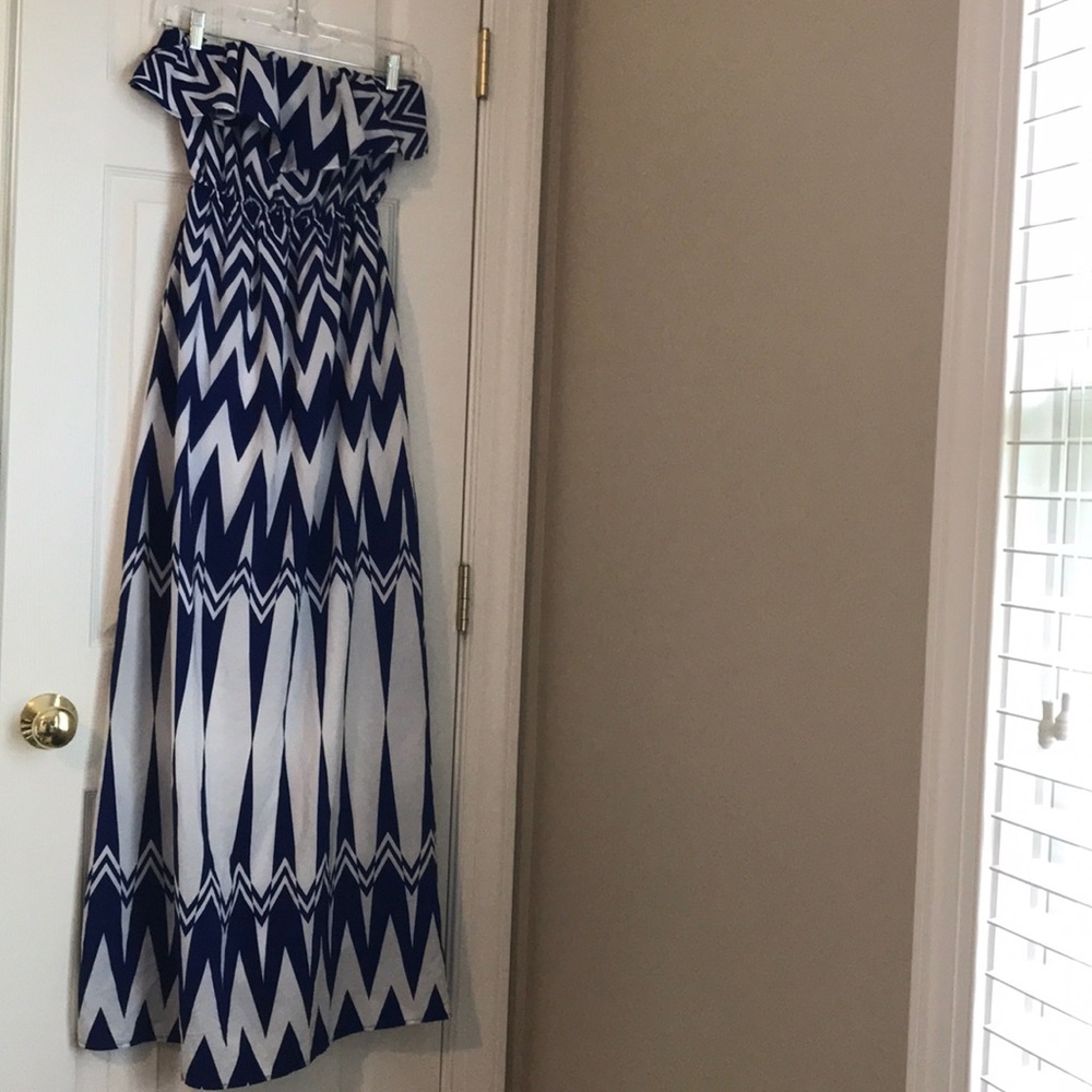 Peach Love Chevron Strapless Maxi Dress